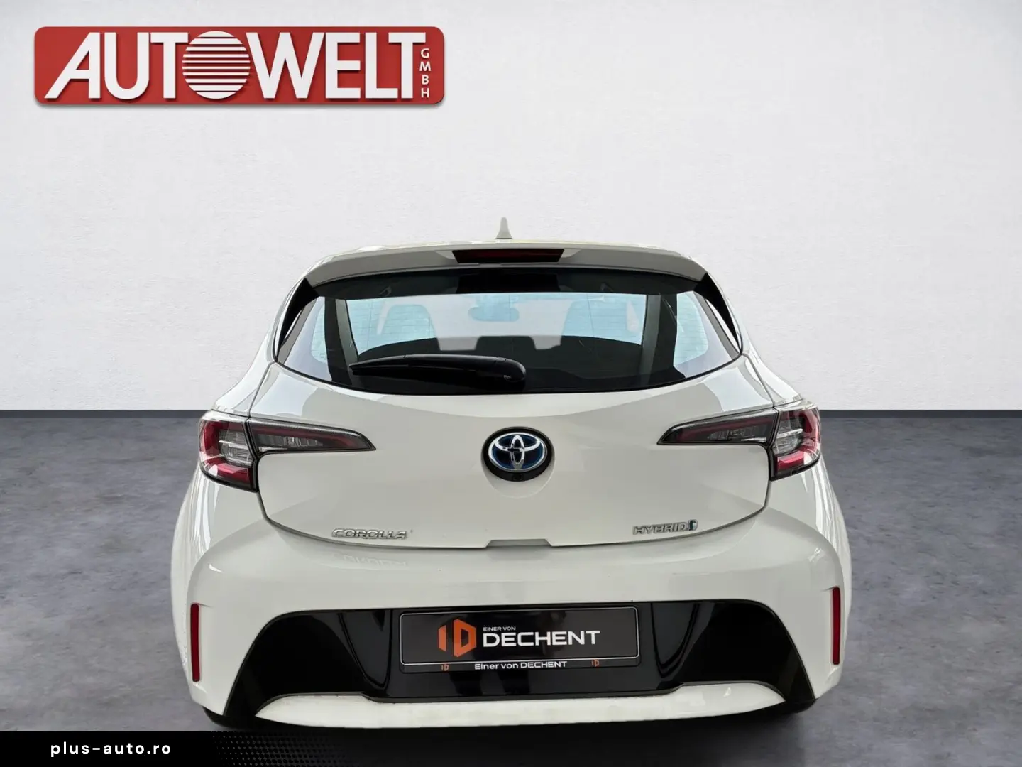 TOYOTA Corolla 1.8 Comfort Kamera LED Navi ACC LM SpurH