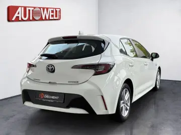 TOYOTA Corolla 1.8 Comfort Kamera LED Navi ACC LM SpurH