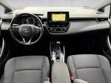 TOYOTA Corolla 1.8 Comfort Kamera LED Navi ACC LM SpurH