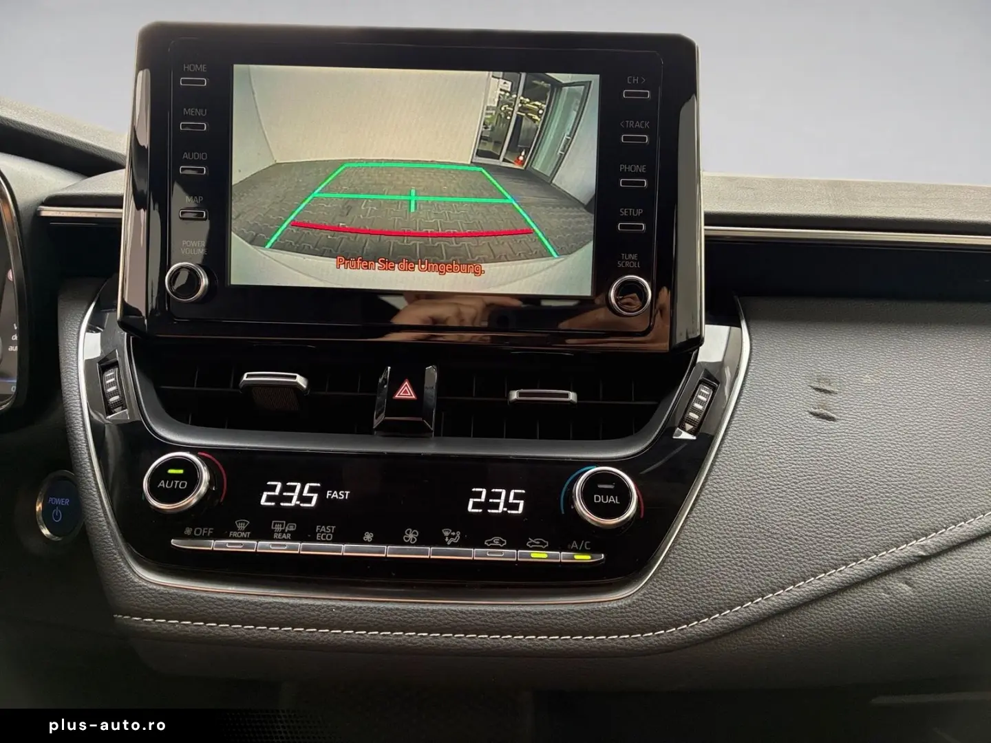 TOYOTA Corolla 1.8 Comfort Kamera LED Navi ACC LM SpurH