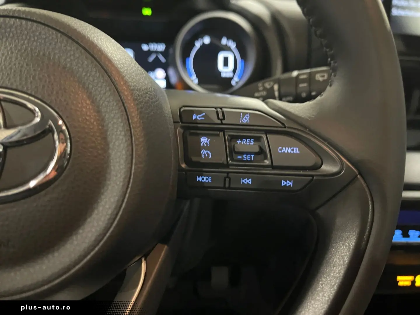 TOYOTA Yaris 2024 — imagine 16