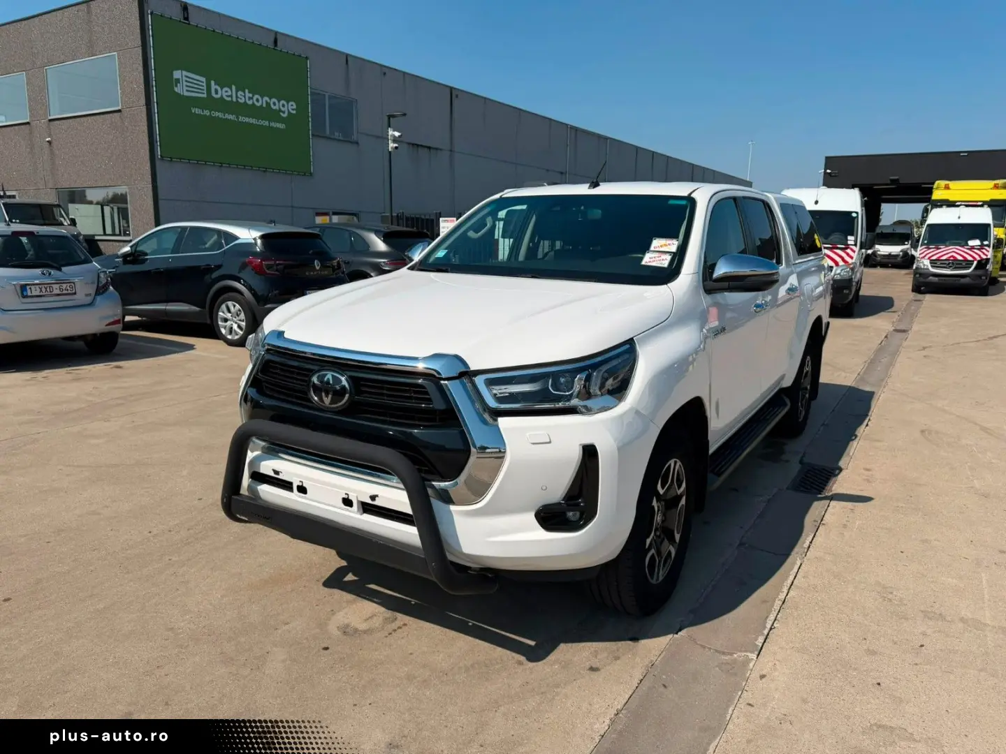 TOYOTA Hilux Double Cab Comfort (Stock ID 07802)