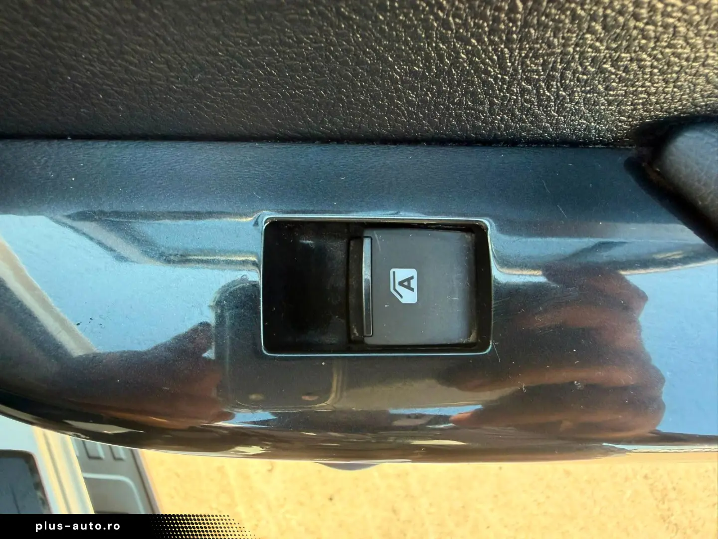 TOYOTA Hilux Double Cab Comfort (Stock ID 07802)