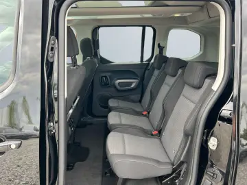 TOYOTA Proace City Verso 1.5 D-4D L1 Lounge  Pano RCam