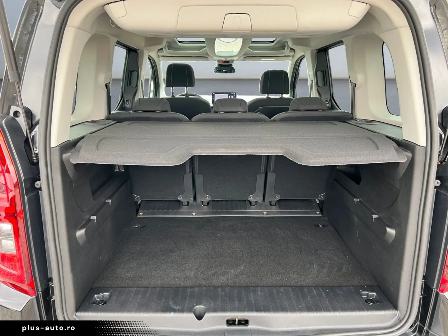 TOYOTA Proace City Verso 1.5 D-4D L1 Lounge  Pano RCam