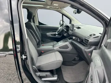 TOYOTA Proace City Verso 1.5 D-4D L1 Lounge  Pano RCam