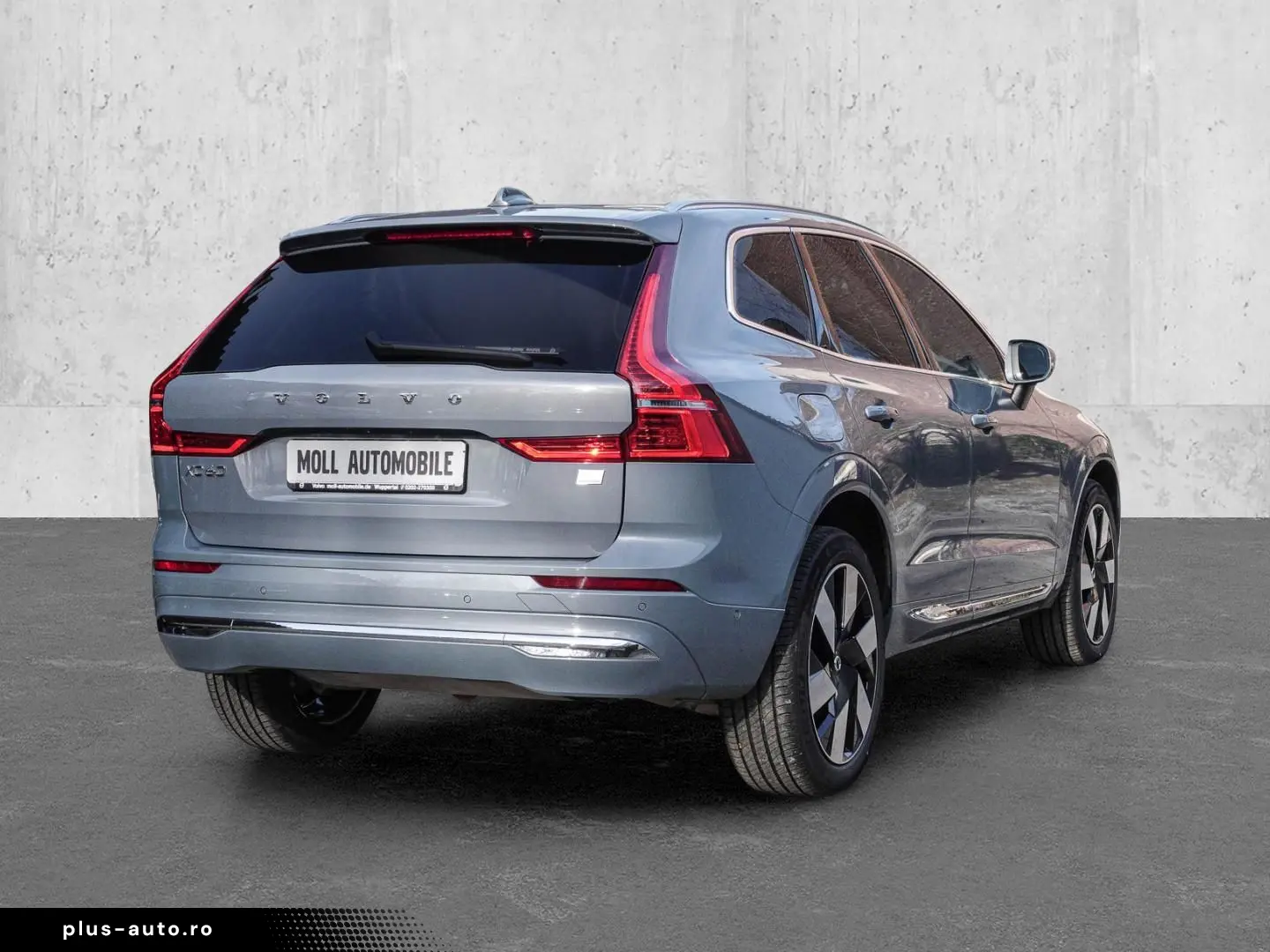 VOLVO XC60 Plus Bright Recharge Plug-In Hybrid AWD T8