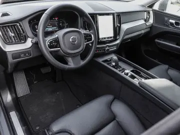 VOLVO XC60 Plus Bright Recharge Plug-In Hybrid AWD T8
