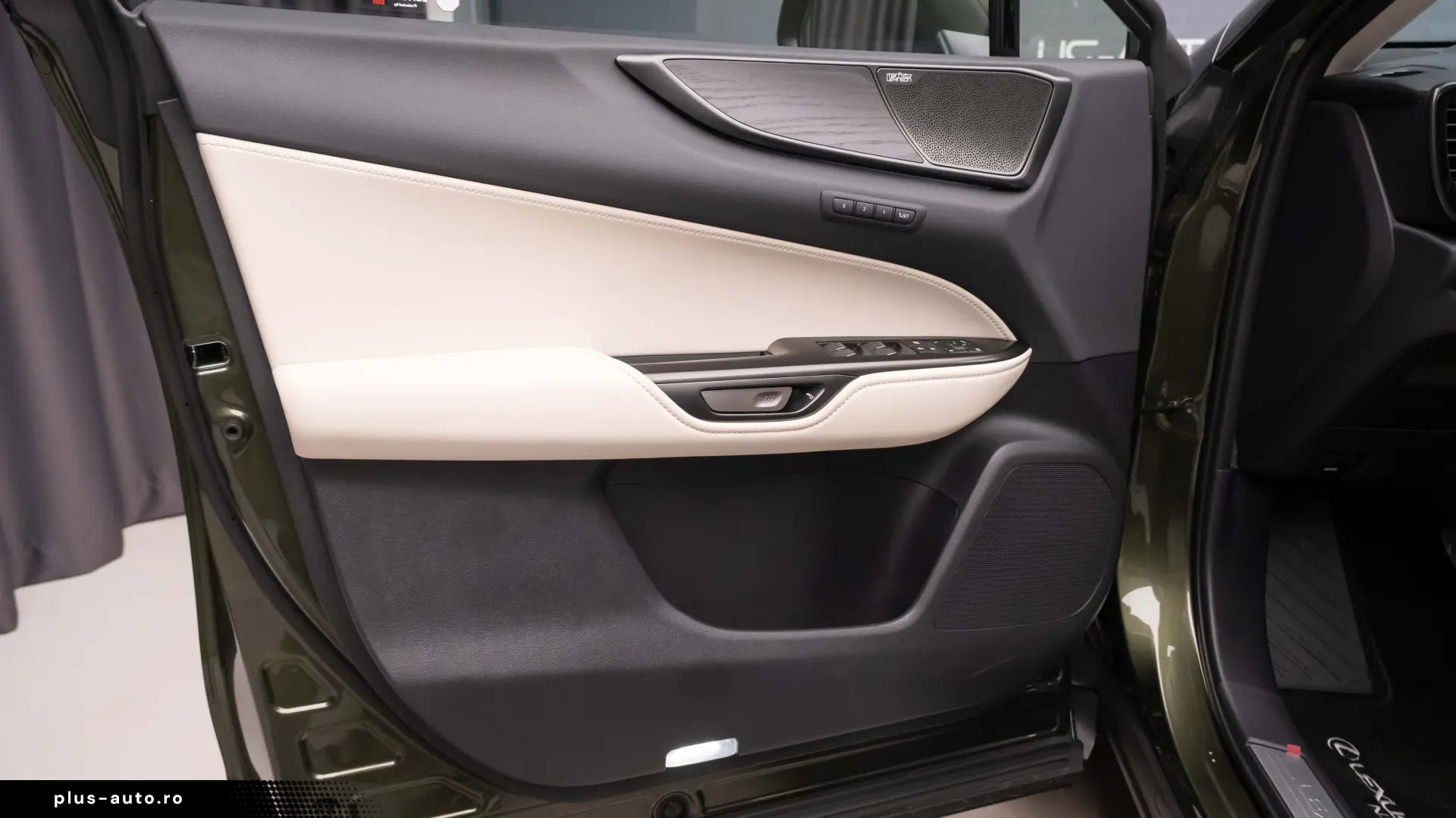 Lexus NX450h  Luxury - E Four - MY2026 - NEW CAR