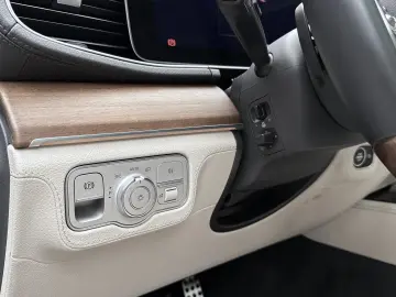 Mercedes-Benz GLS 400 AMG Line