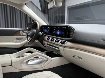 Mercedes-Benz GLS 400 AMG Line
