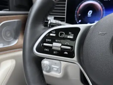Mercedes-Benz GLS 400 AMG Line