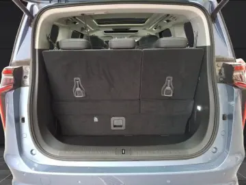 MAXUS MIFA 9 Luxury 7-Sitzer LED Navi elektr. Heckklap