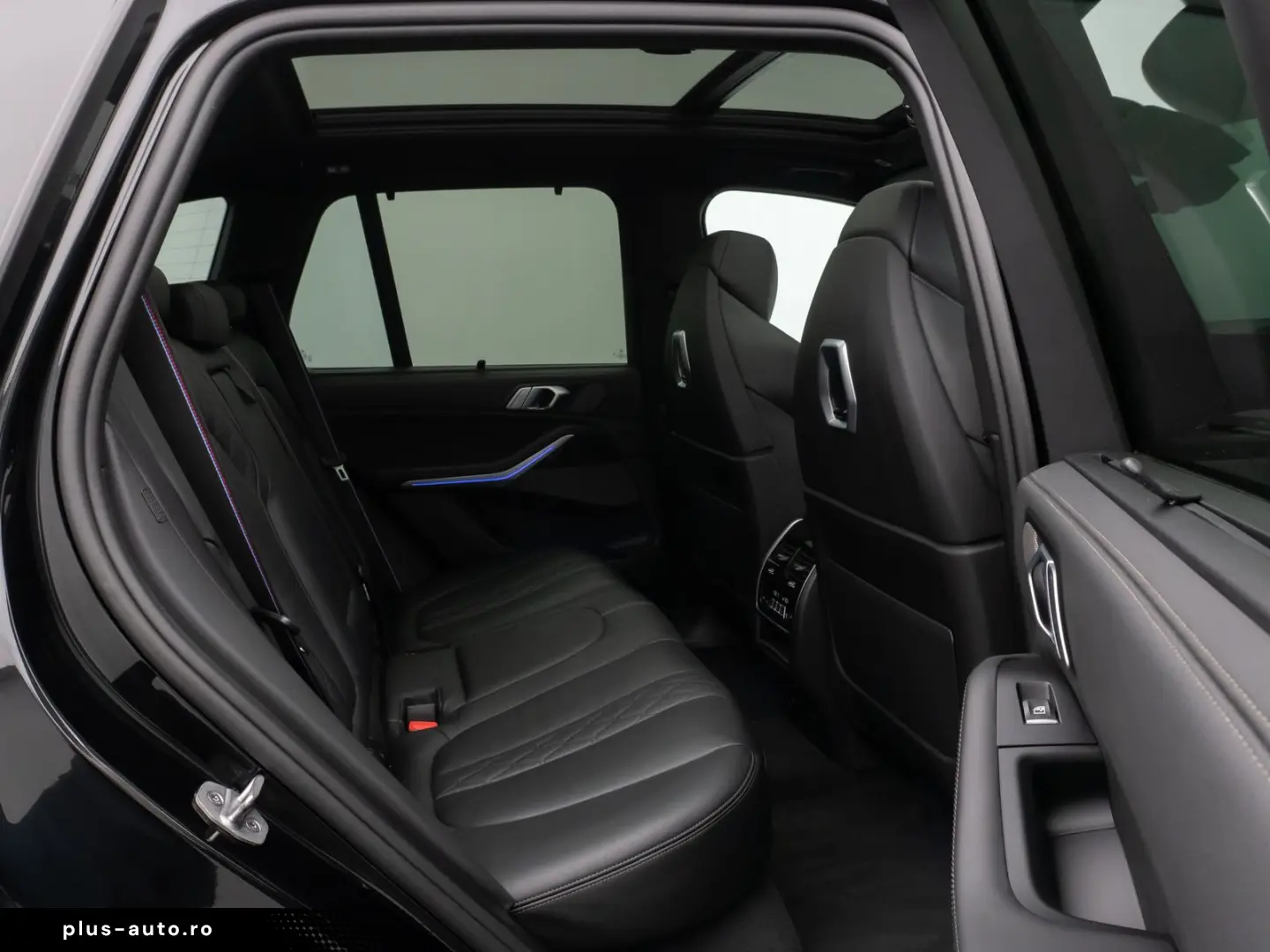 BMW X5 30d xDrive M-Sport Pano 360Camera HK