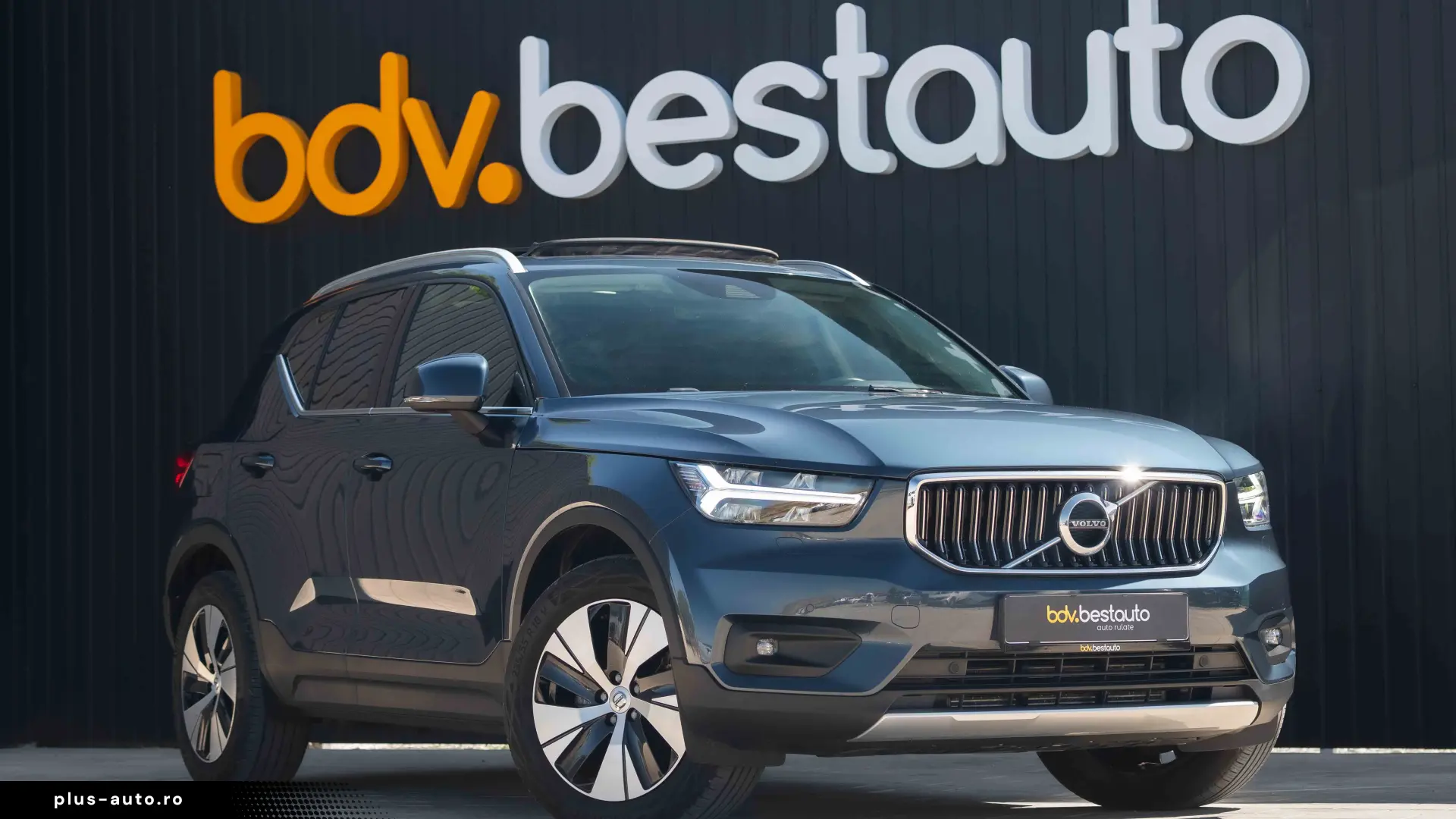 Volvo XC 40 T4 Recharge DKG Inscription Expression
