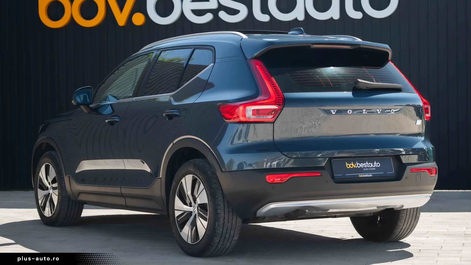 Volvo XC 40 T4 Recharge DKG Inscription Expression