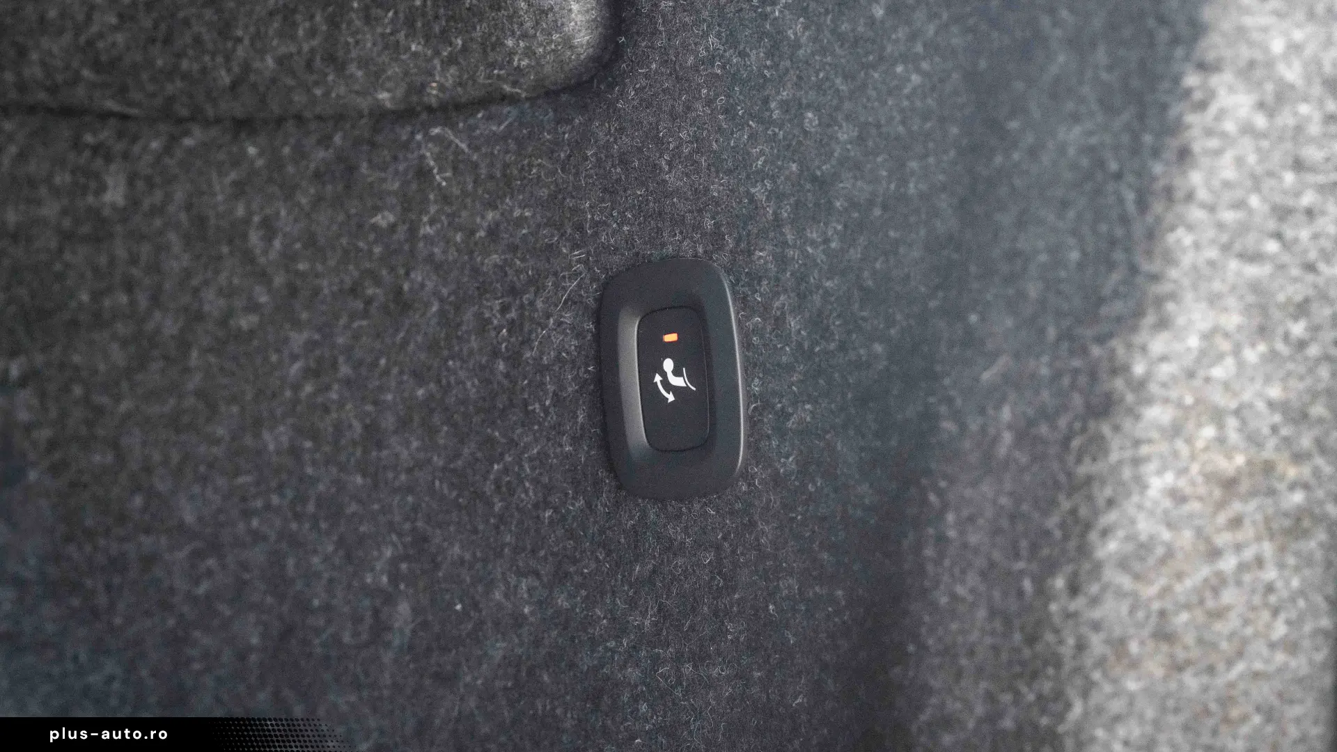 Volvo XC 40 T4 Recharge DKG Inscription Expression