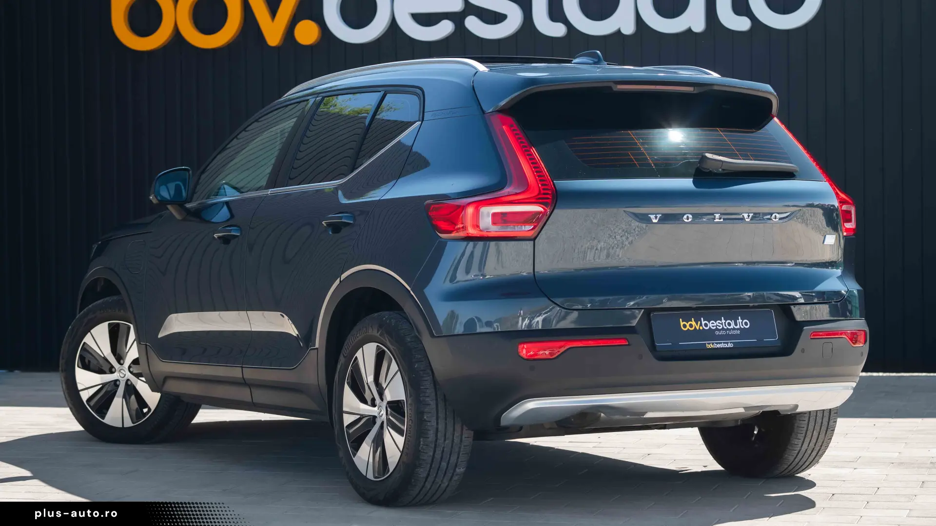 Volvo XC 40 T4 Recharge DKG Inscription Expression