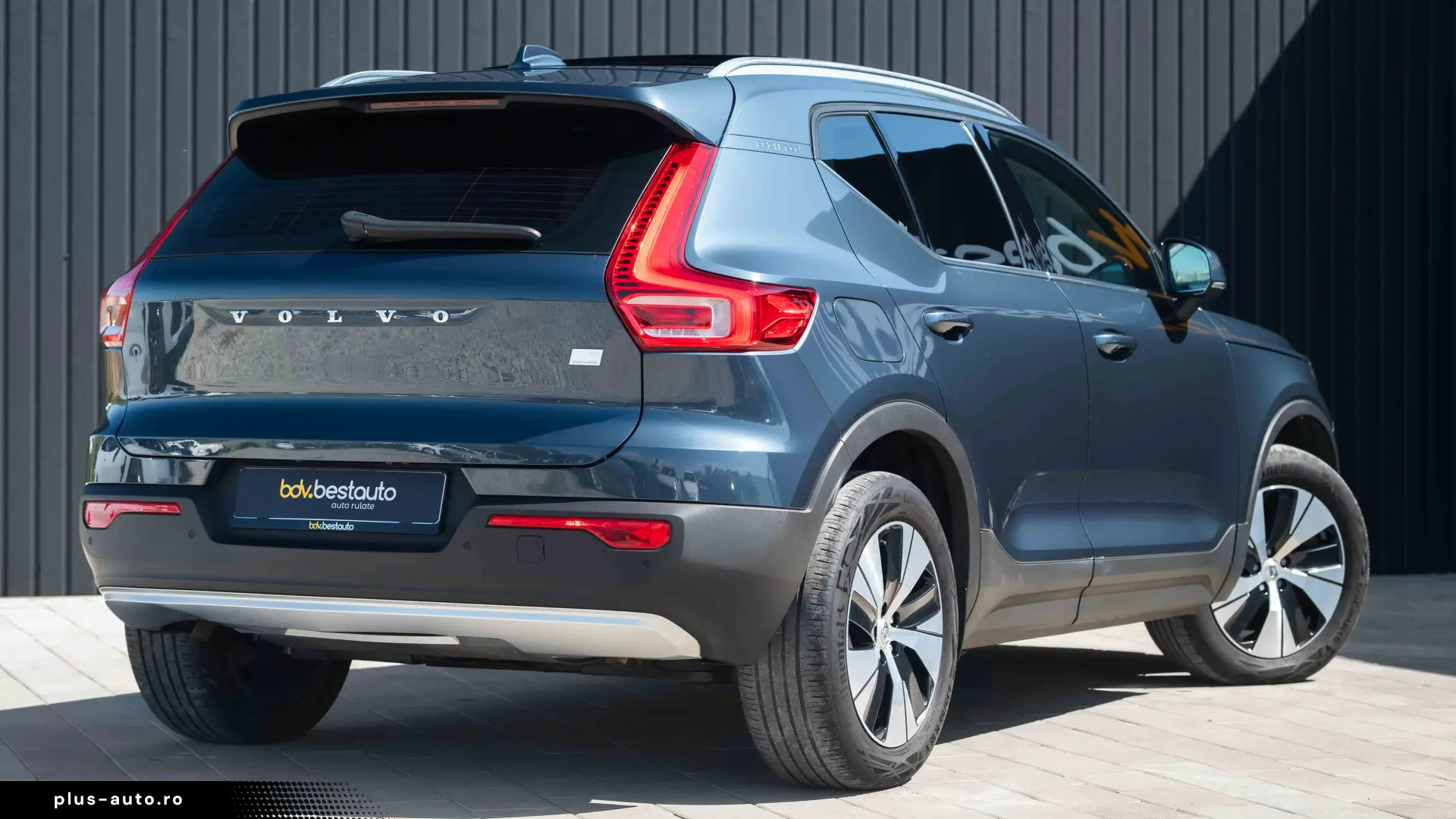 Volvo XC 40 T4 Recharge DKG Inscription Expression