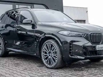BMW X5 40d xDrive M-Sport 7Seats 360Camera Pano HK