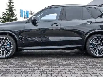 BMW X5 40d xDrive M-Sport 7Seats 360Camera Pano HK