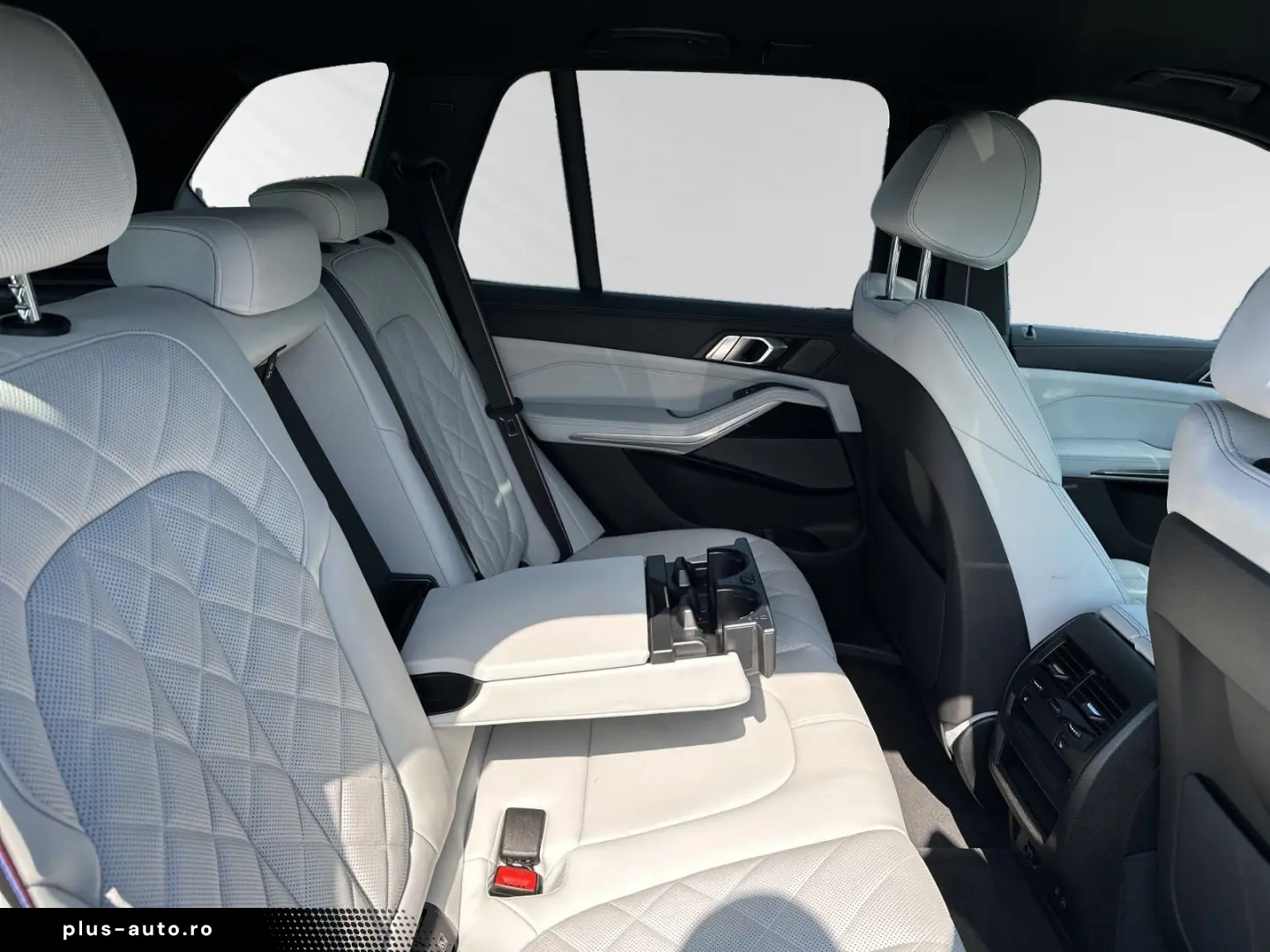 BMW X5 30d xDrive M-Sport Silverstone Interior HK