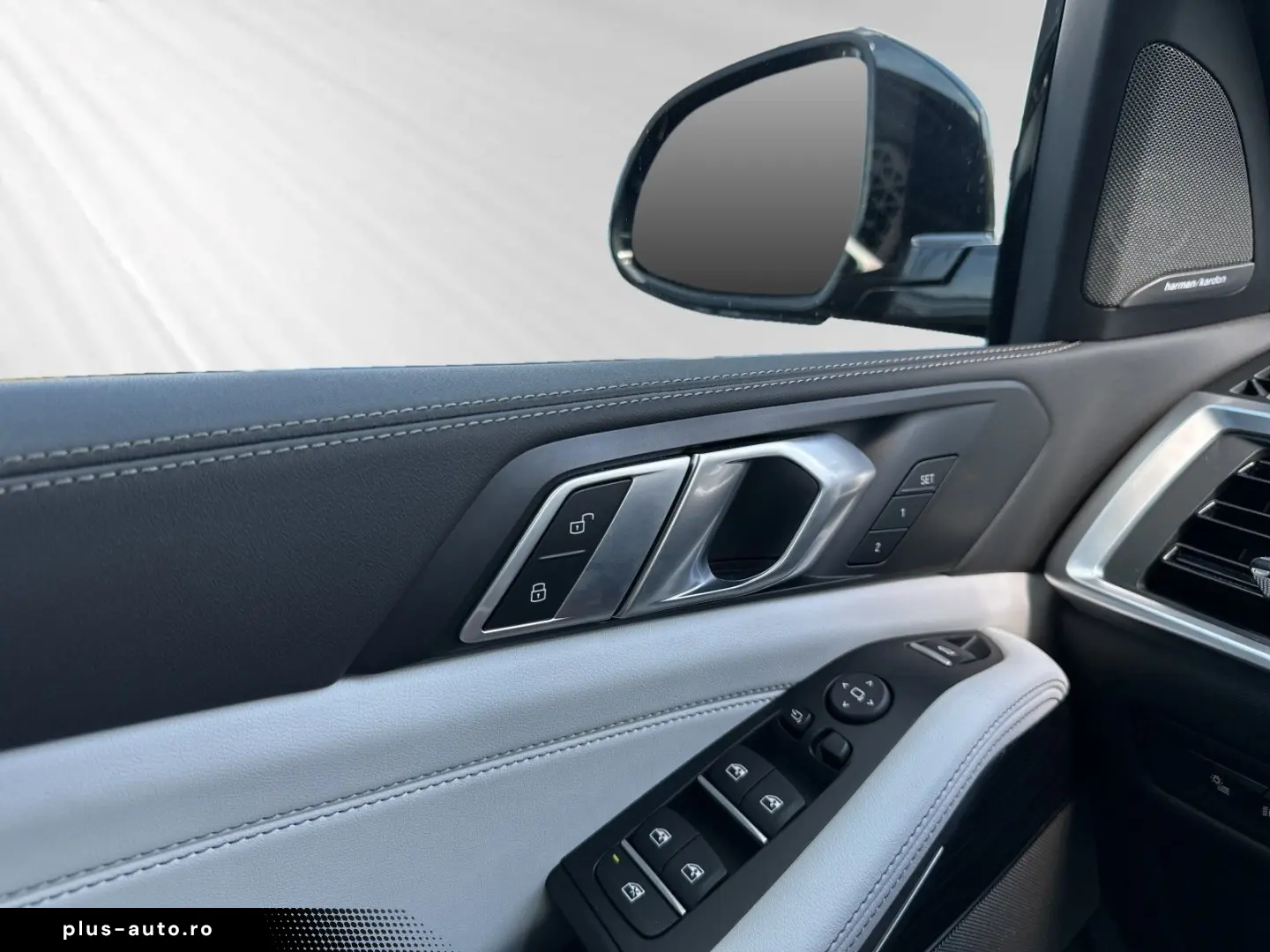 BMW X5 30d xDrive M-Sport Silverstone Interior HK
