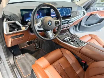 BMW X5 30d xDrive M-Sport Pano Cognac Interior