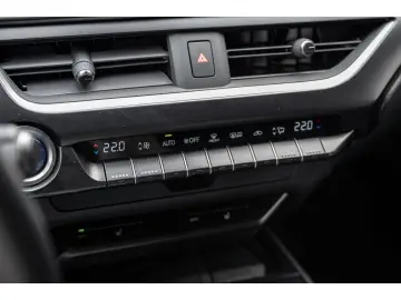 LEXUS UX 250h Lexus UX  250H STYLE  EDITION LED ACC Ap