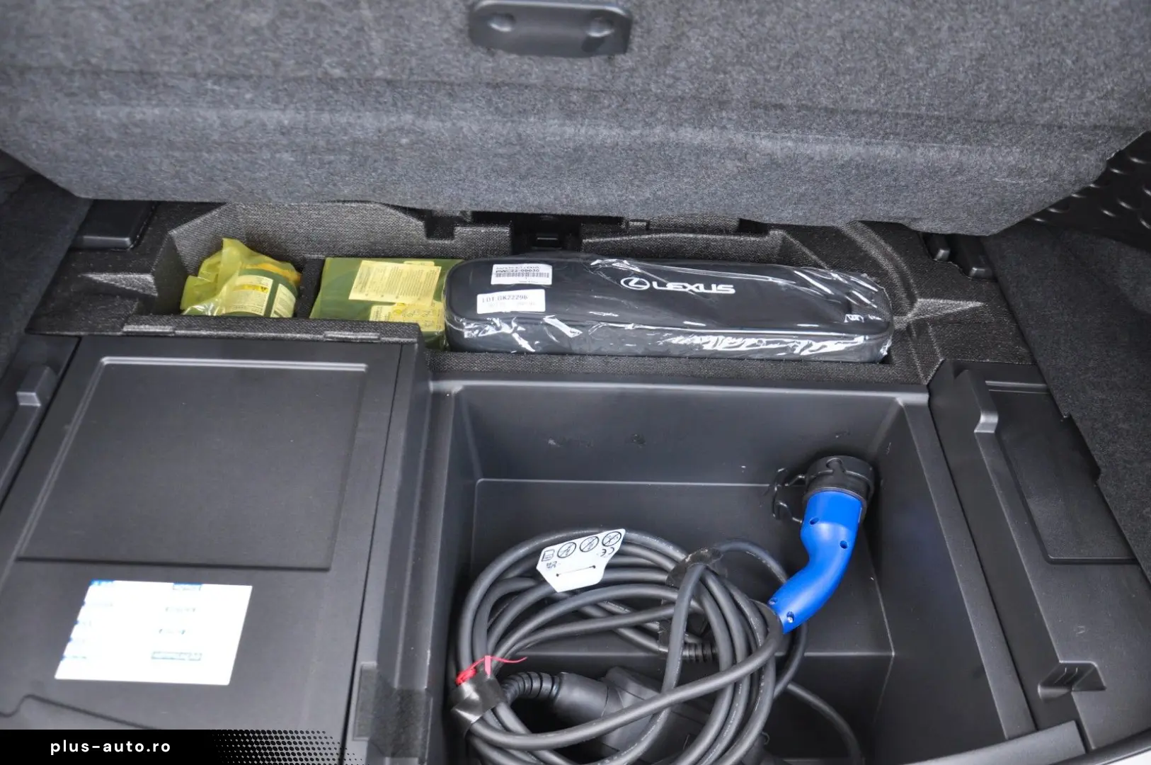 LEXUS NX 450 h  E-Four NAVI-LEDER-360 -LED-ACC-8FACH