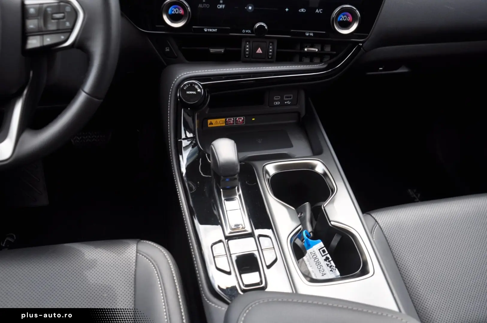 LEXUS NX 450 h  E-Four NAVI-LEDER-360 -LED-ACC-8FACH