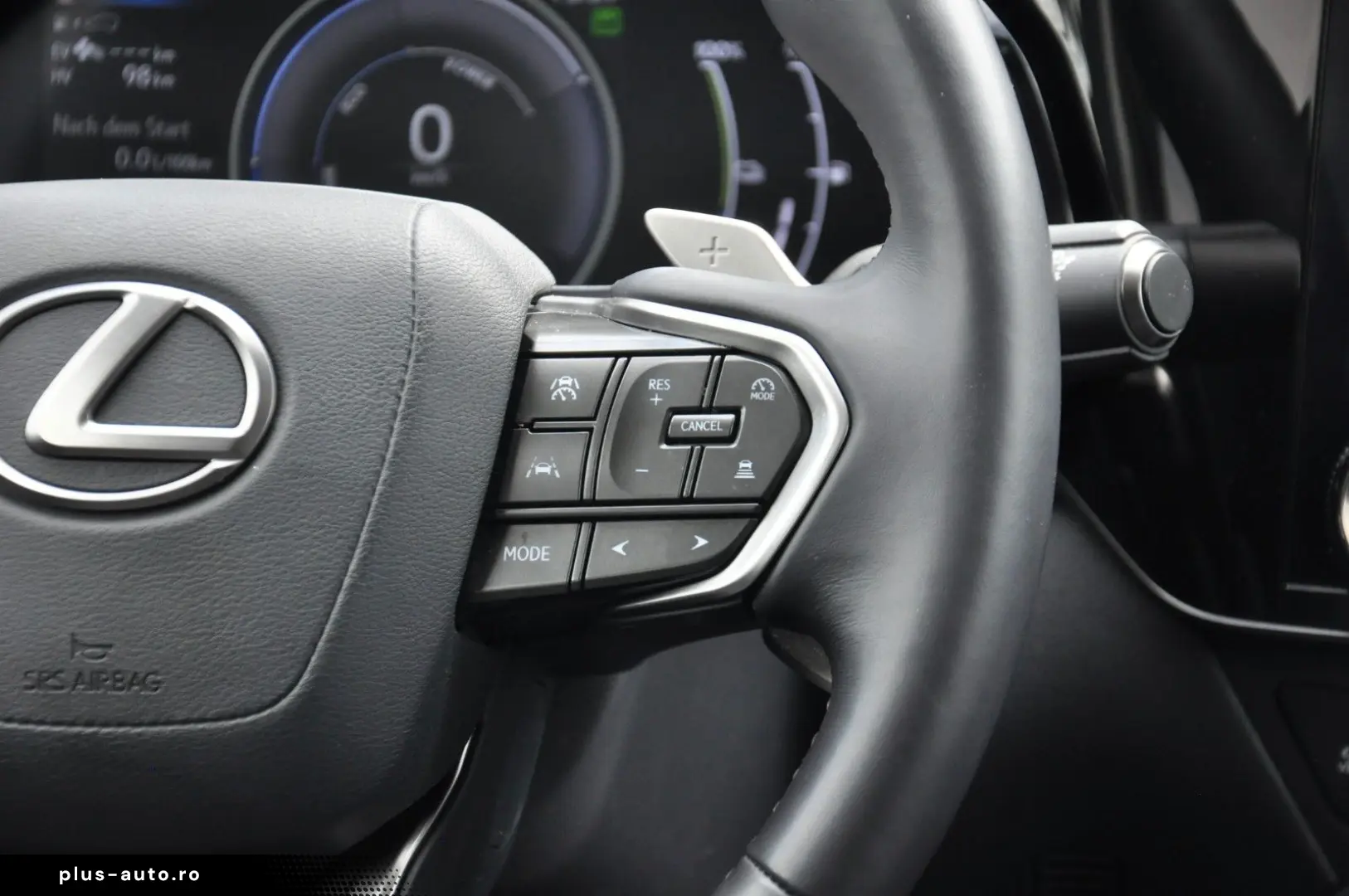 LEXUS NX 450 h  E-Four NAVI-LEDER-360 -LED-ACC-8FACH