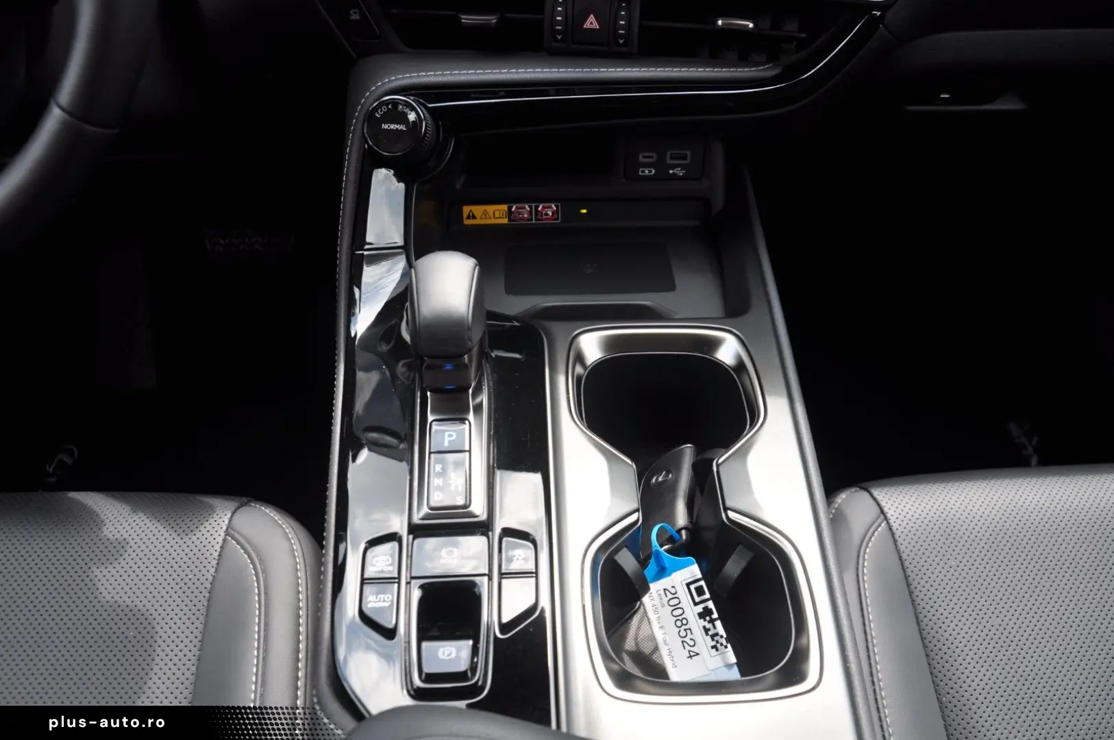 LEXUS NX 450 h  E-Four NAVI-LEDER-360 -LED-ACC-8FACH