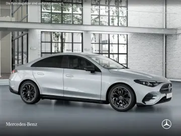 Mercedes-Benz CLA 200 AMG Line_Panoramic_ACC_Night