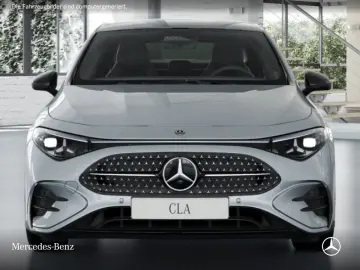 Mercedes-Benz CLA 200 AMG Line_Panoramic_ACC_Night