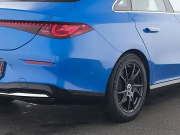 Mercedes-Benz CLA 200_Premium_360