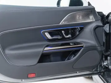 Mercedes-AMG GT 63 4Matic_Premium_Plus_Lift_Kit