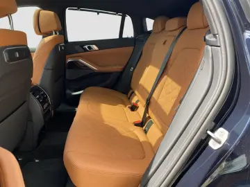 BMW X6 40d xDrive M-Sport 360Camera Pano HK