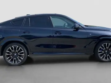 BMW X6 40d xDrive M-Sport 360Camera Pano HK