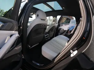 BMW X6 30d xDrive M-Sport 360Camera Pano HK