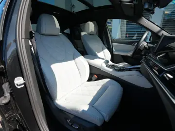 BMW X6 30d xDrive M-Sport 360Camera Pano HK