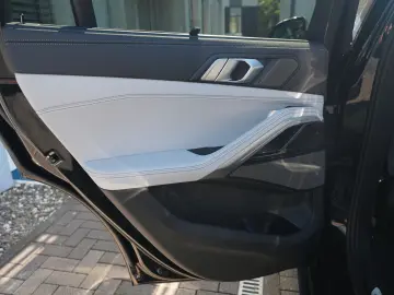BMW X6 30d xDrive M-Sport 360Camera Pano HK