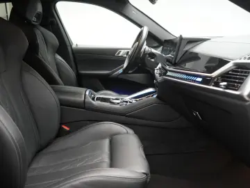 BMW X6 M60i xDrive Carbon 360Camera HK HUD