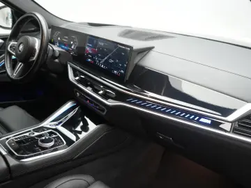 BMW X6 M60i xDrive Carbon 360Camera HK HUD