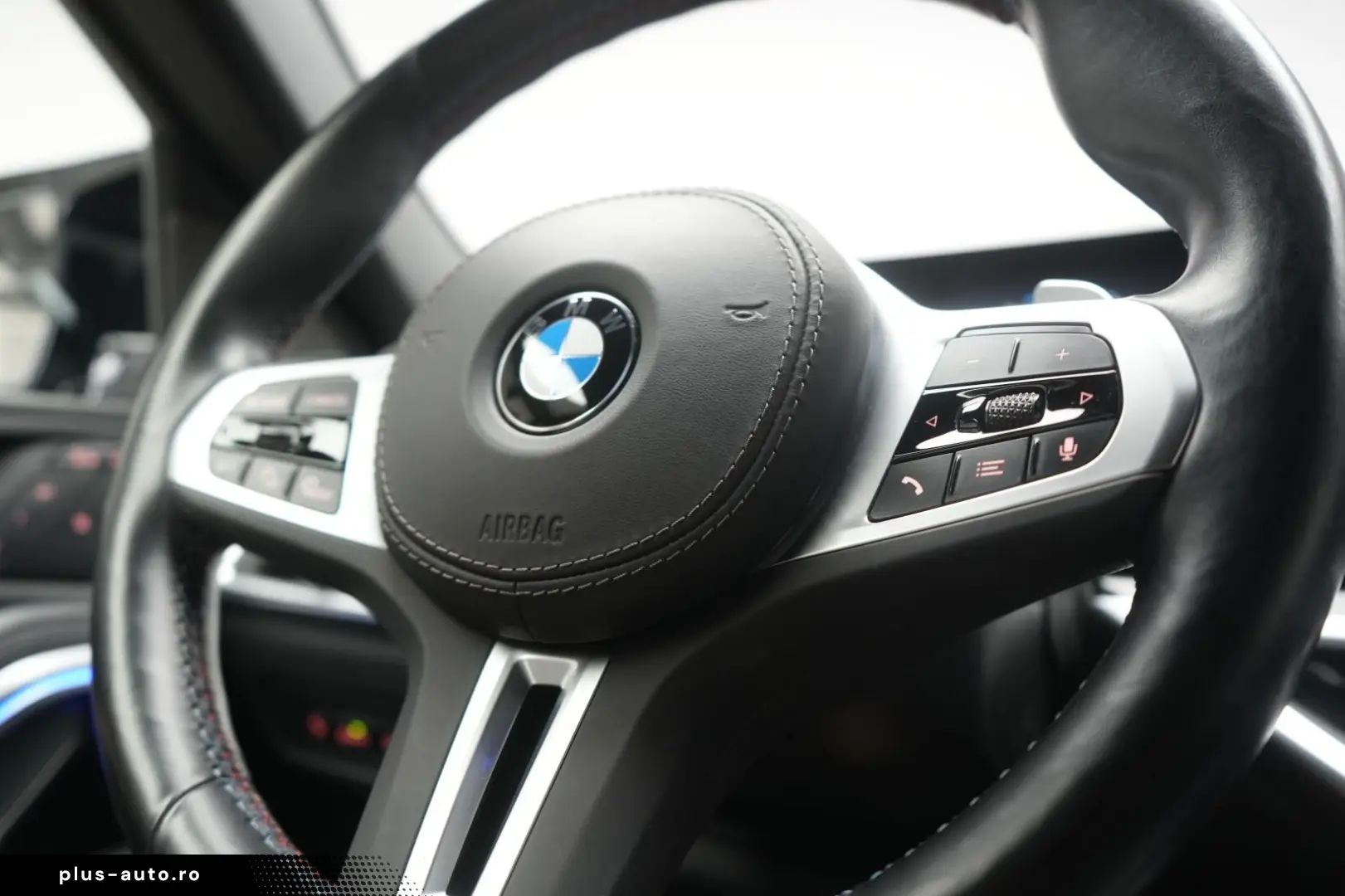 BMW X6 M60i xDrive Carbon 360Camera HK HUD