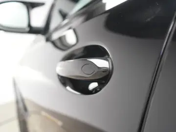 BMW X6 M60i xDrive Carbon 360Camera HK HUD