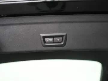 BMW X6 M60i xDrive Carbon 360Camera HK HUD