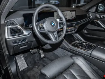 BMW X6 40d xDrive M-Sport 360Camera HUD HK