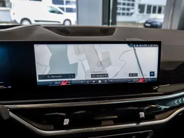 BMW X6 40d xDrive M-Sport 360Camera HUD HK