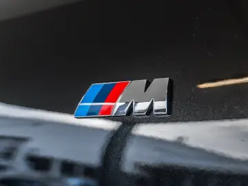 BMW X6 40d xDrive M-Sport 360Camera HUD HK